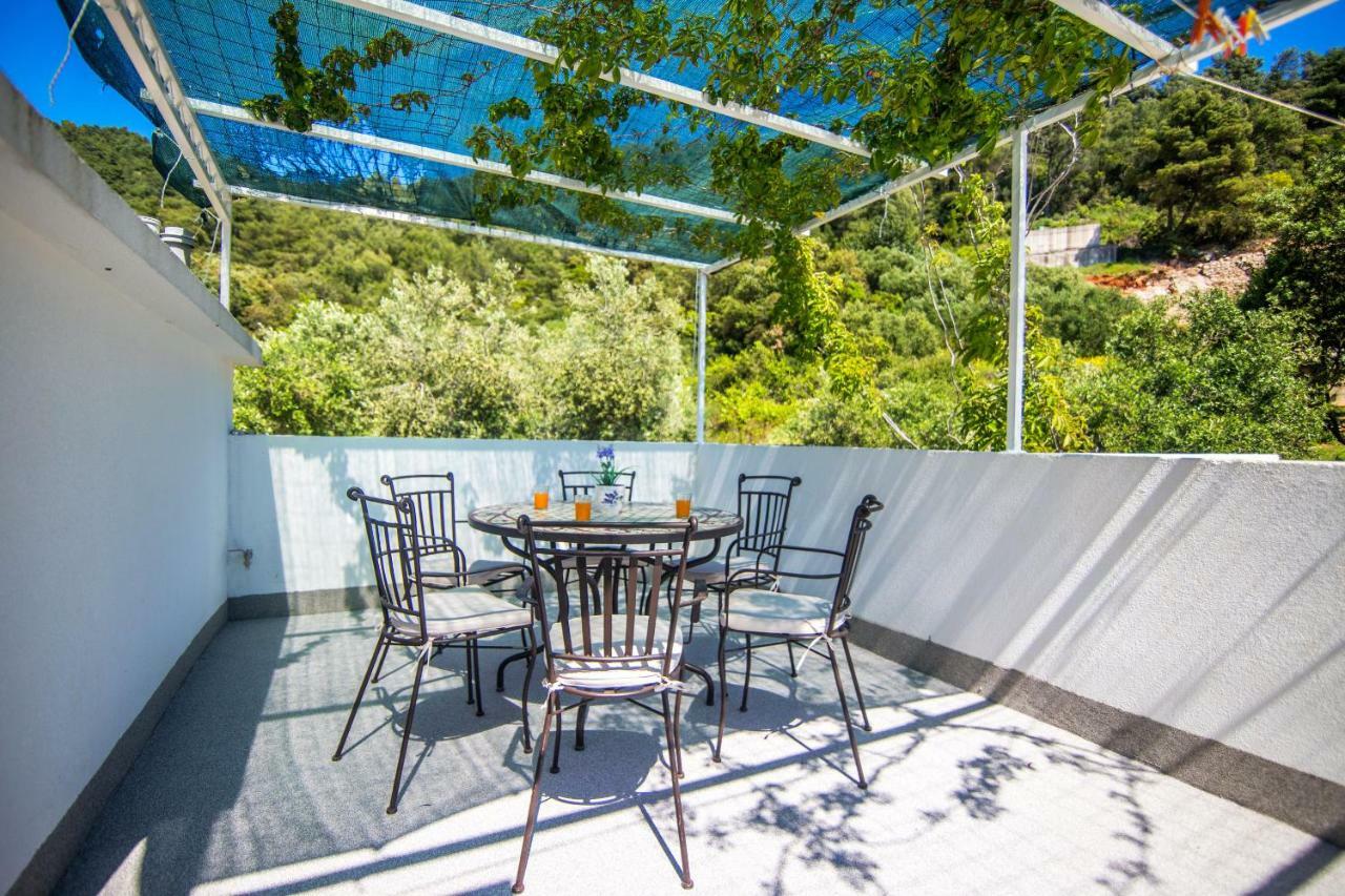 Apartments Robinzon Petar Gdinj Ngoại thất bức ảnh