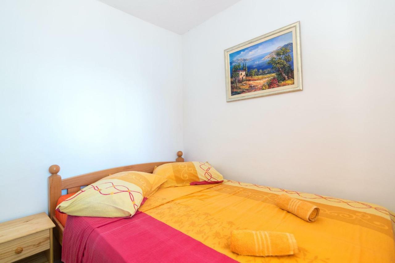 Apartments Robinzon Petar Gdinj Ngoại thất bức ảnh
